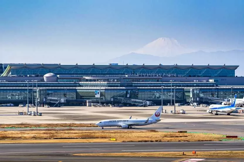 Best Airport Staff in Asia 2025: Excellence in Hospitality and Efficiency