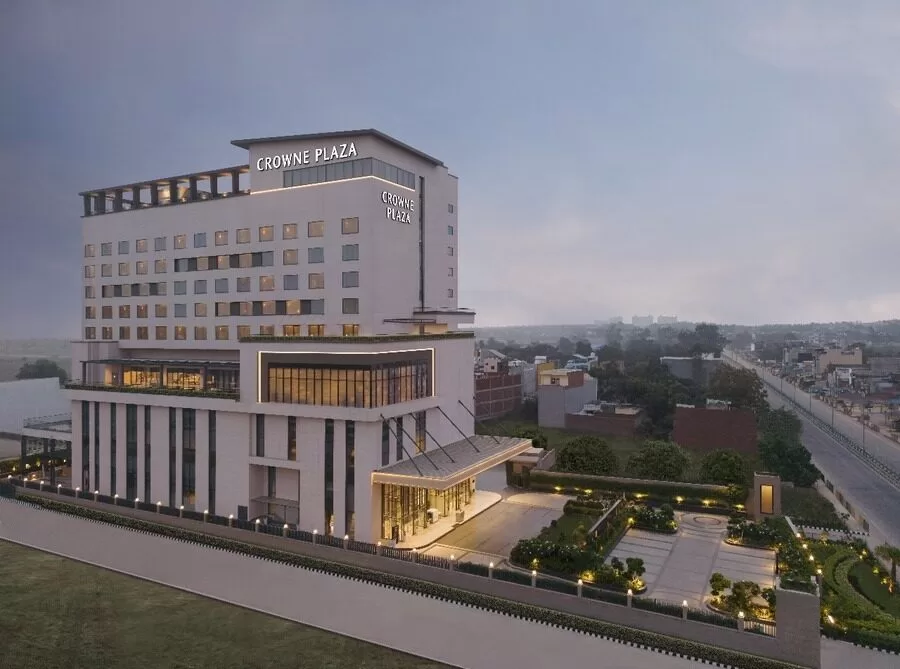 IHG Hotels Reaches New Heights In India Celebrating 50th Hotel With Crowne Plaza Lucknow Launch Amidst Surging Domestic Tourism And Demand For Luxury Stays