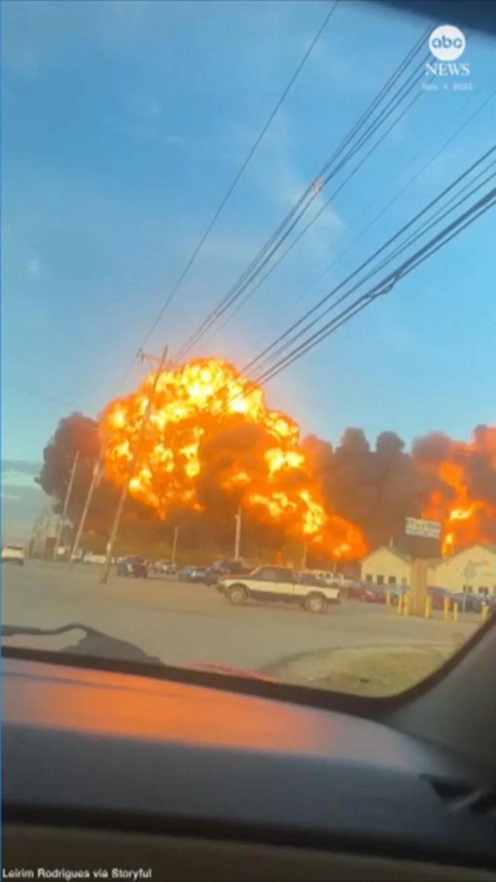 WATCH: Fireball from deadly UPS plane crash in Louisville caught on camera