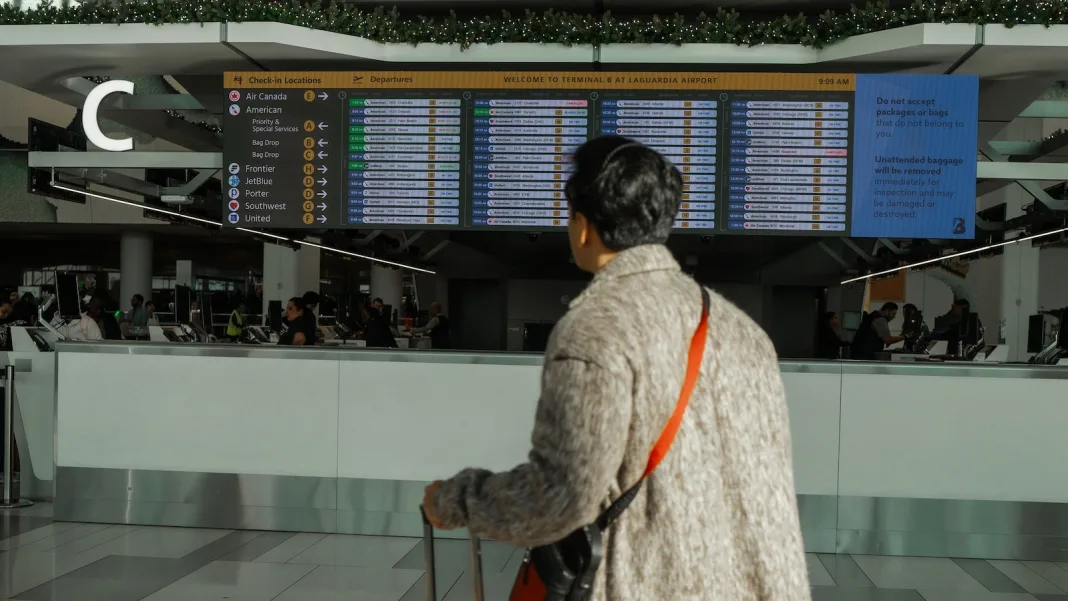 More than 1,100 flights canceled Sunday amid nationwide air travel disruption
