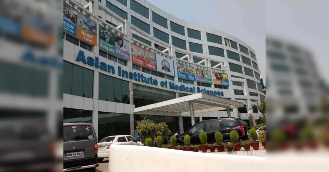 AIMS Hospital Founder Narendra Pandey Eyes ₹500 Crore Buyback of PE Stake, ETHealthworld