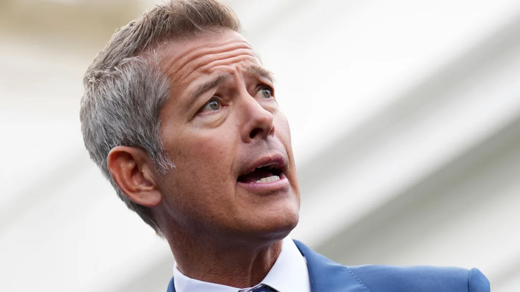 Department of Transportation might be forced to shut down some airspace next week: Duffy