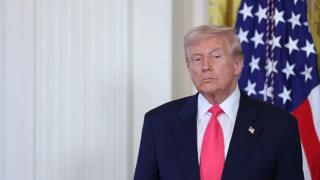 Trump calls for DOJ probe into other Epstein ties, including Clinton
