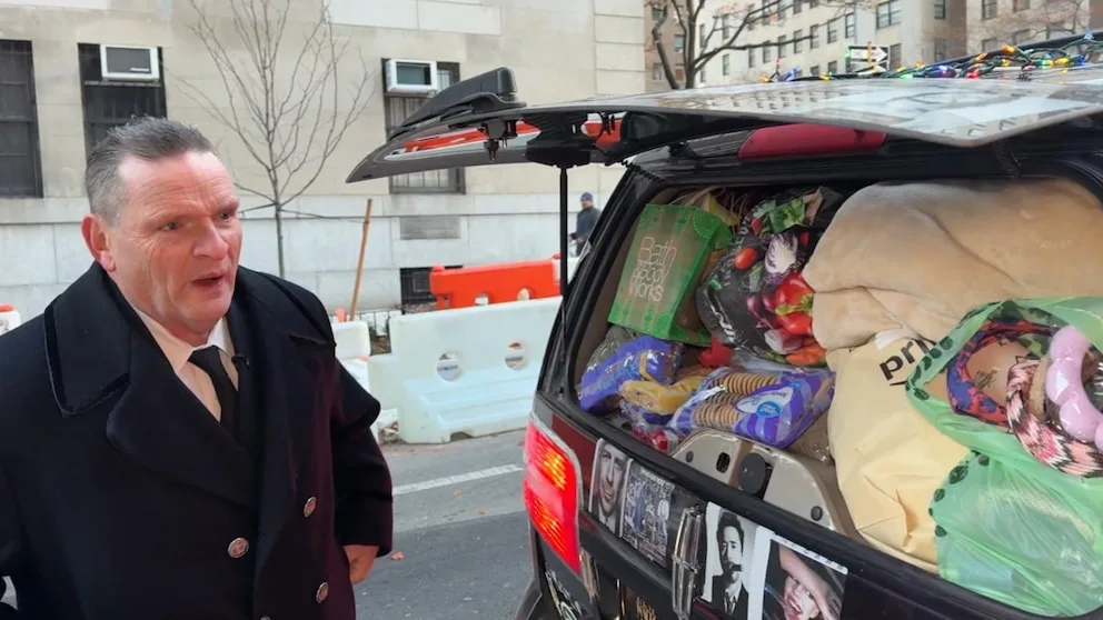 WATCH: NYC doorman becomes hit on TikTok by serving the homeless at night
