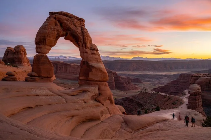 Moab, USA: The Ultimate Adventure Playground You Can’t Afford to Miss – Unveil Nature’s Hidden Masterpiece!