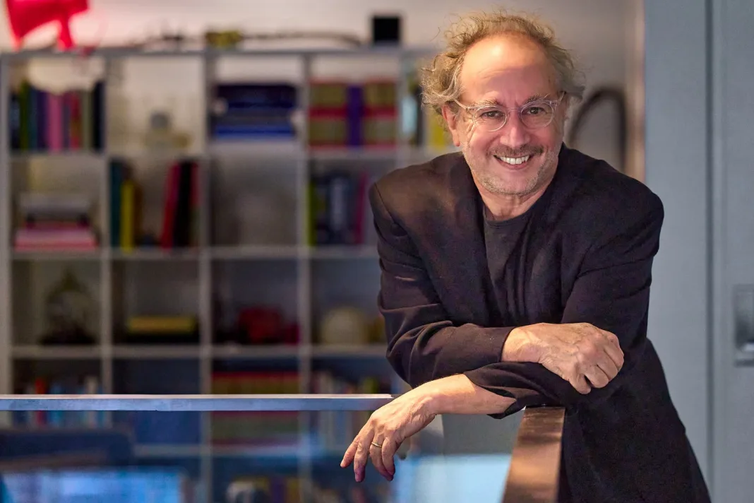 Tod Machover receives George Peabody Medal for contributions to music and technology | MIT News