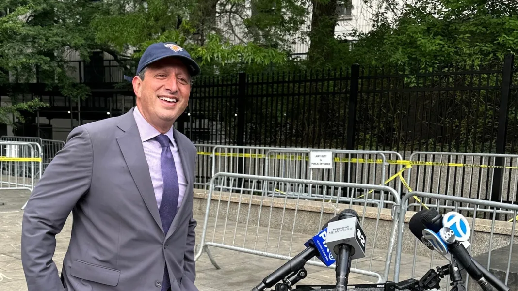 Judge acquits congressional candidate arrested at New York immigration court protest