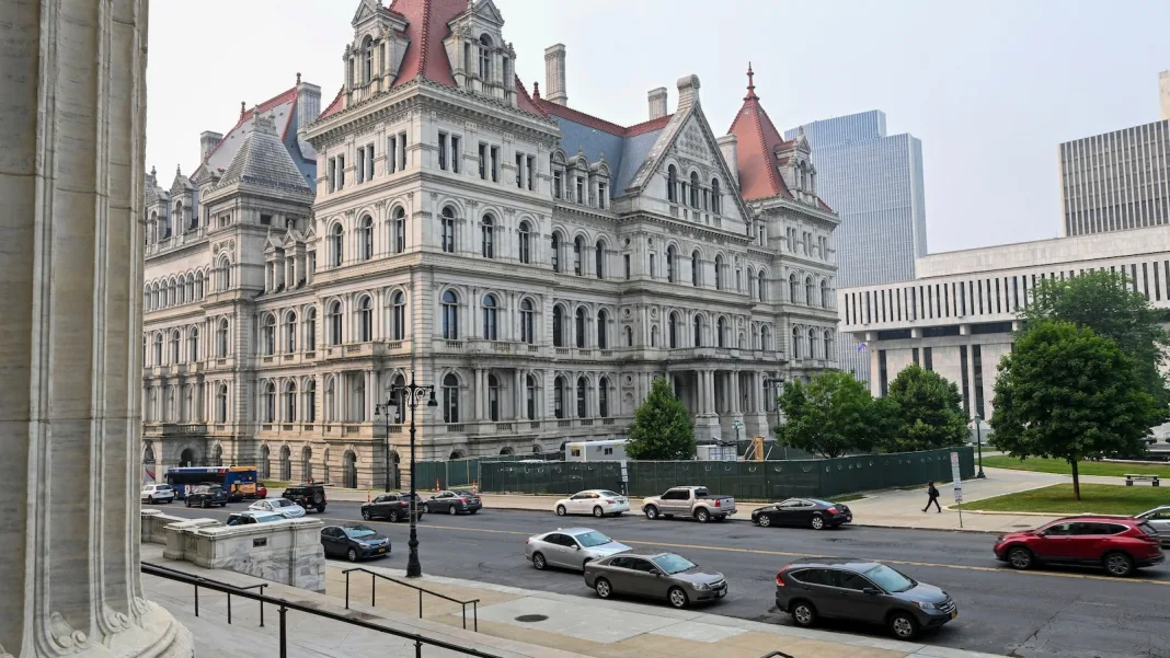 New York Democrats take first steps toward an aggressive 2028 redistricting plan