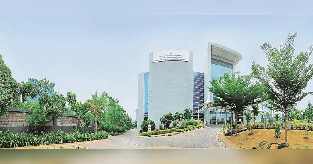 Irdai’s latest EOM action signals tougher stance on regulatory breaches | Insurance News