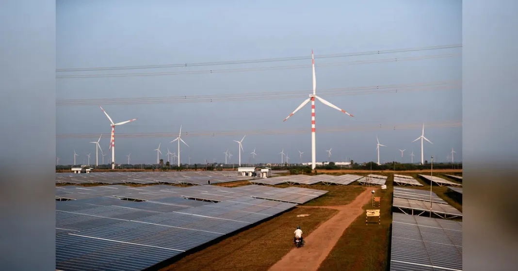 Uttar Pradesh nets investment worth ₹35,000 crore in renewable energy | Industry News