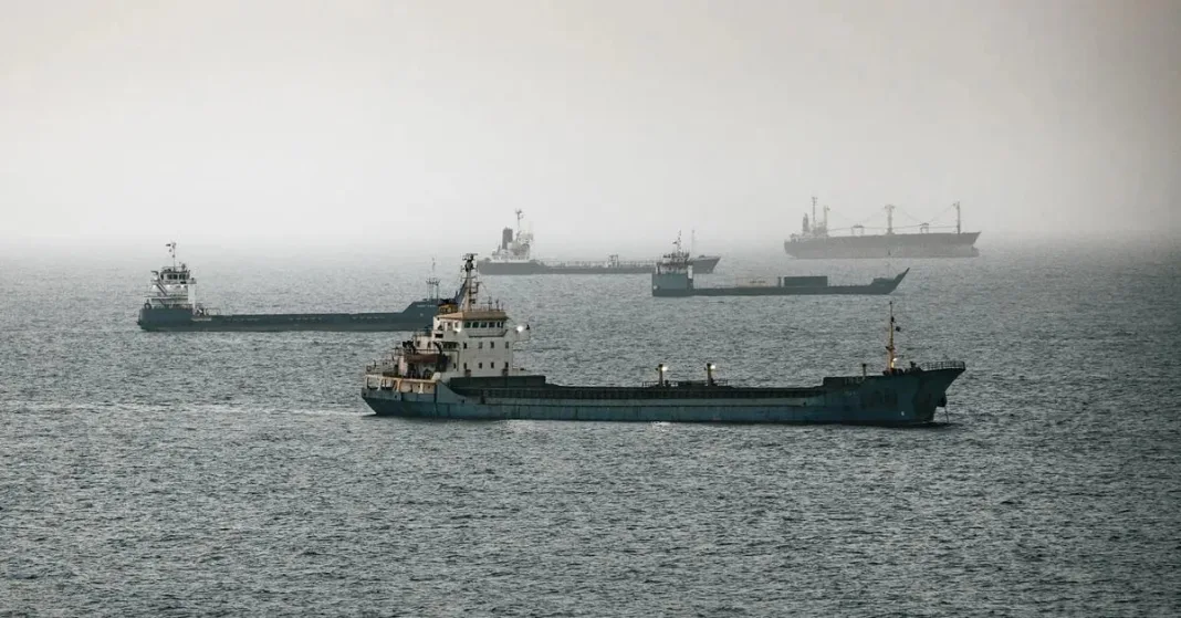 US military facilitates oil shipments through secret Hormuz route: Report | World News
