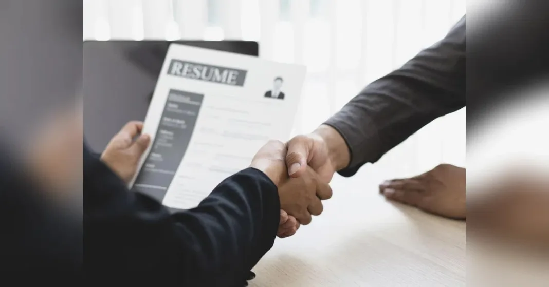 Freshers lose ground as shorter job tenures gain traction in India: Report | Economy & Policy News