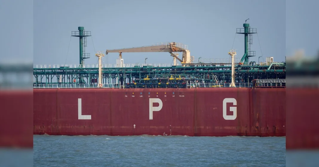 Govt sets LPG production targets for refiners, Reliance gets largest quota | Economy & Policy News