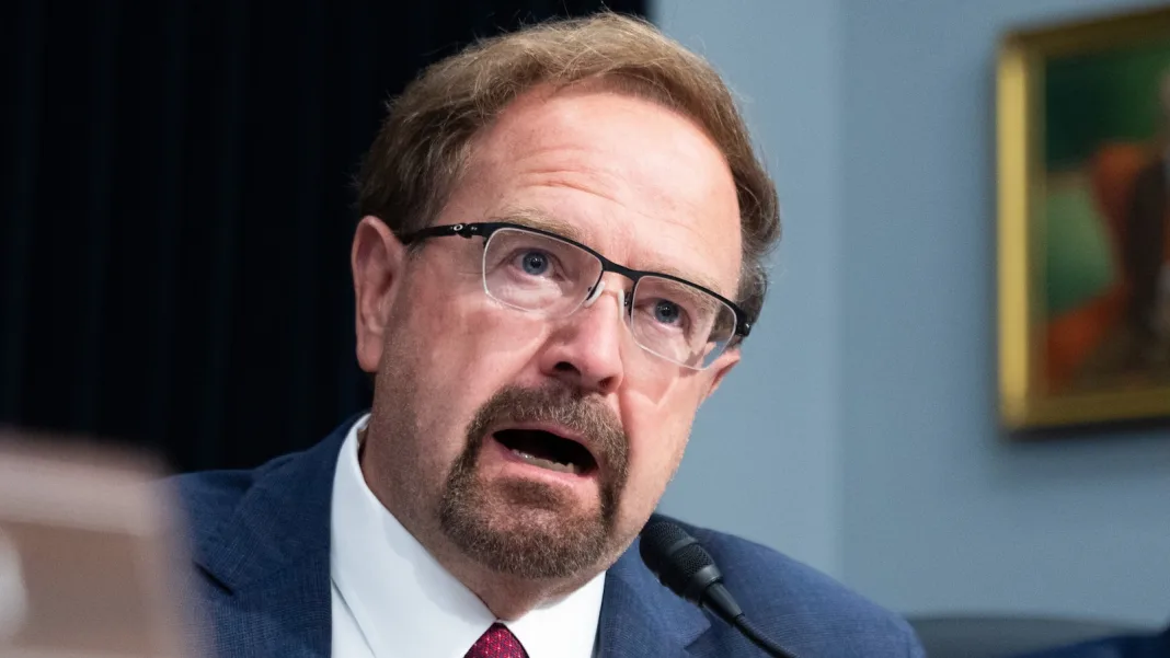 North Carolina congressman Edwards asks House colleagues not to censure him