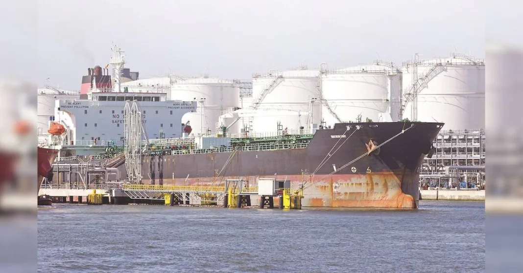 Rising margins, volumes, new markets drive India’s petroleum exports higher | Economy & Policy News