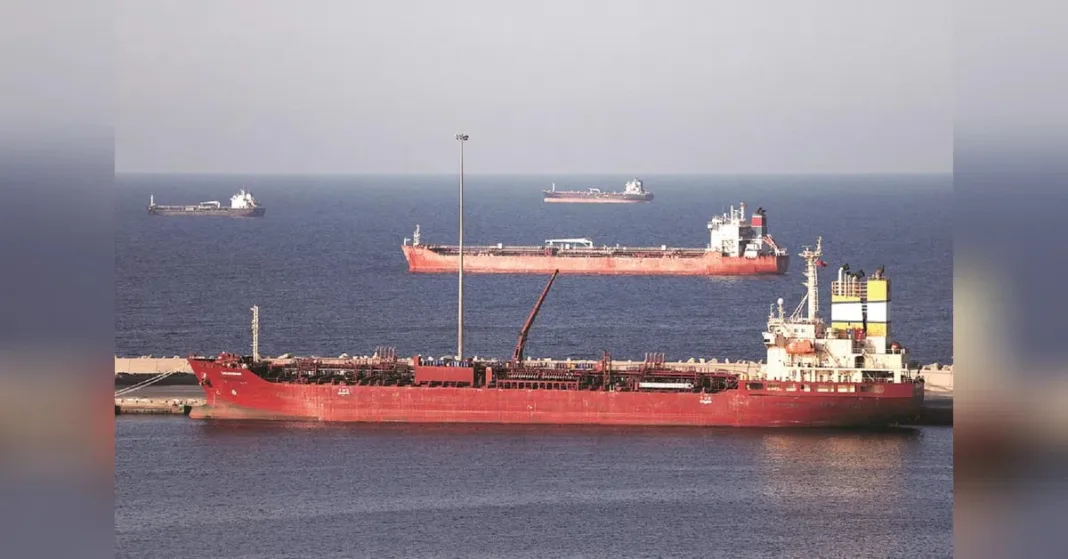 US launches new barrage of strikes on Iran around Strait of Hormuz | World News