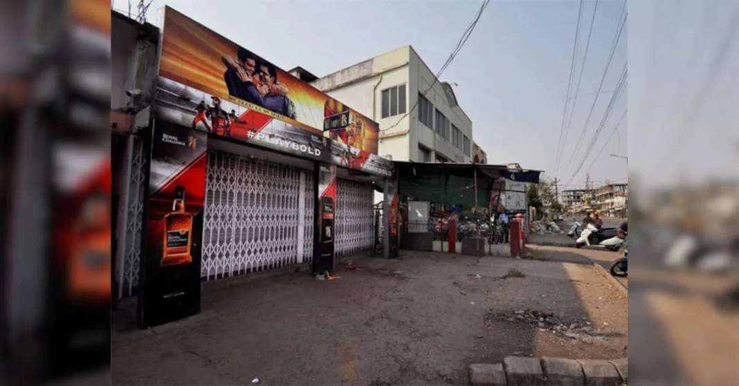 Liquor shops in Delhi to remain closed on Oct 9 and 10 ahead of protests | India News