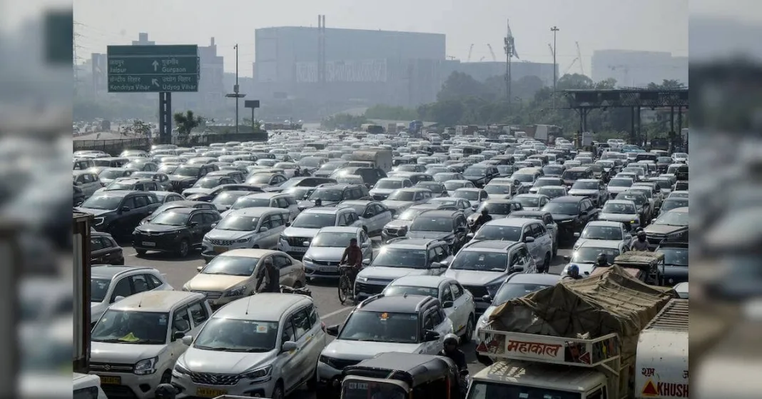 Delhi traffic curbs to continue Sunday, diversions likely at 30 key points | India News