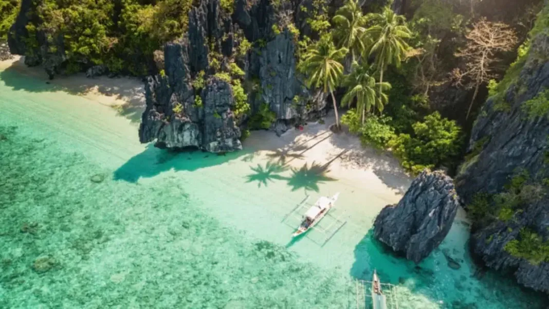 Philippines Advances China Travel Ties with New Safety Plans, More Flights and Visa-Free Entry Push
